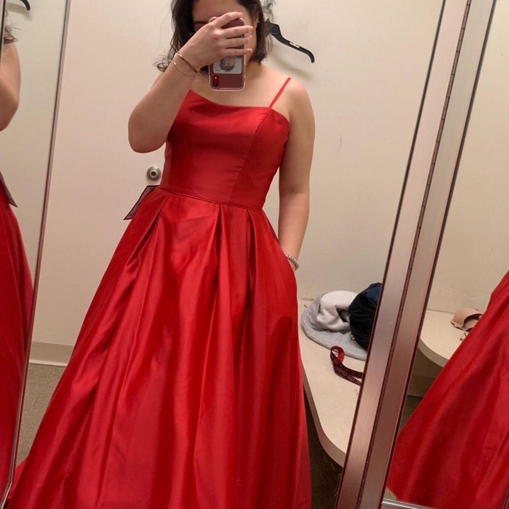 Prom formal dress.Used once.Purchased at Dave’s